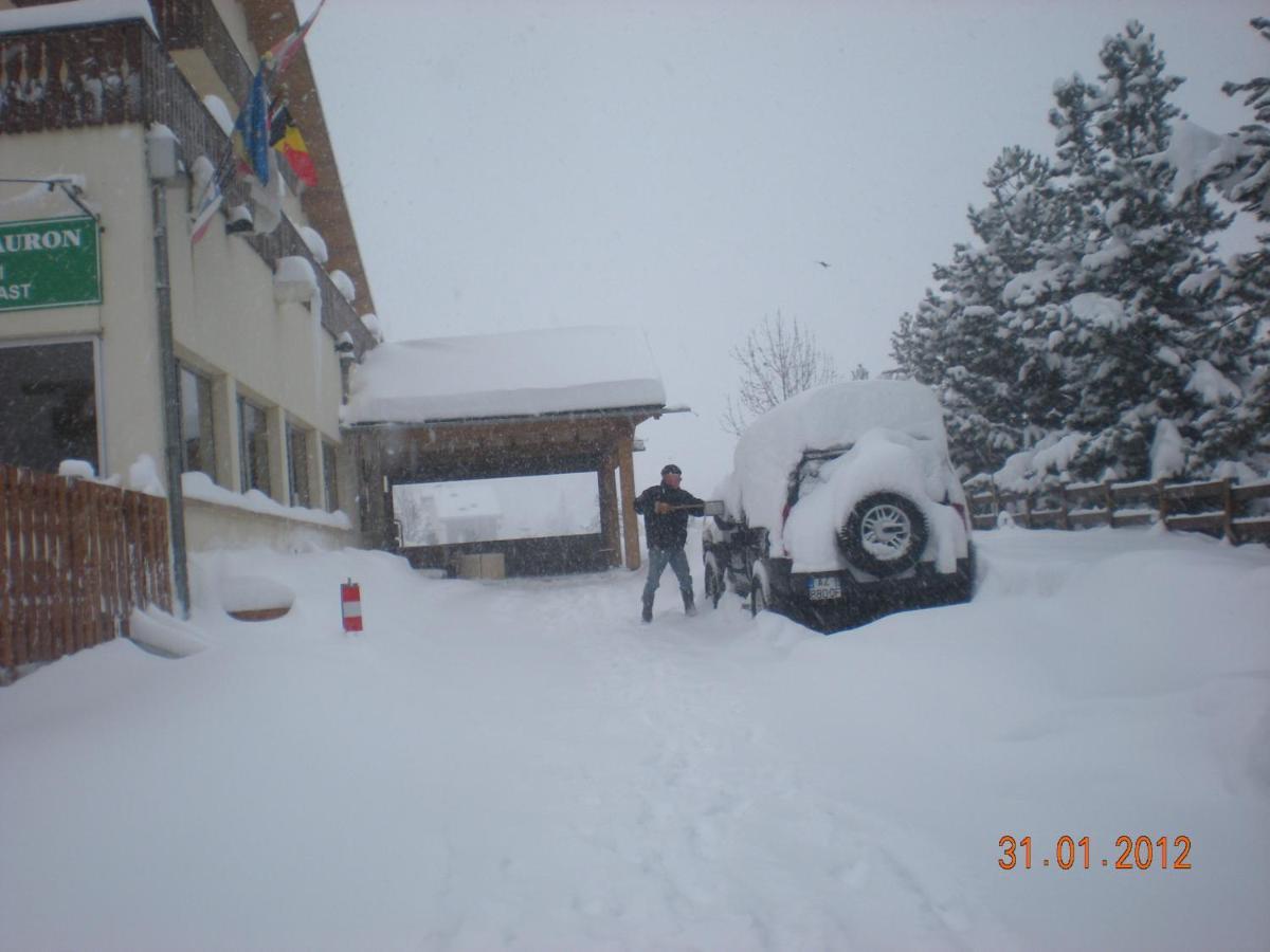Le Collet D'Auron Hotel Екстериор снимка